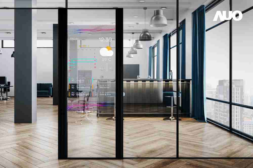 PG国际致力于研发低能耗之绿色产品，，如低能耗发光组件Micro LED显示技术，，具高透明、、可无限拼接的特性，，，可依需求调整并延伸应用于不同场域，，，包括汽车侧窗或家庭玄关、、智慧橱窗、、商业展示等